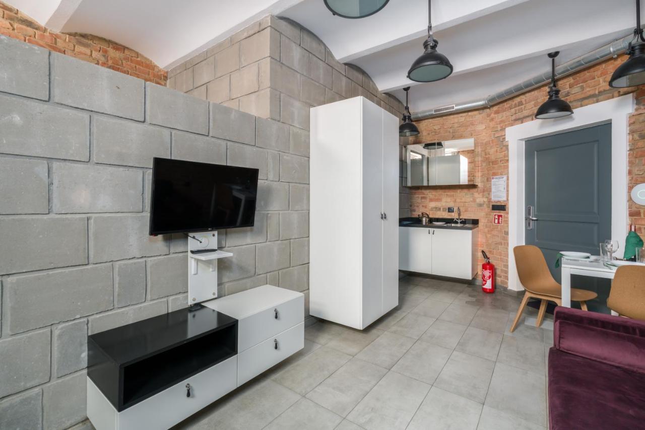 Underground Level Apartments Strzalowa By Renters 波兹南 外观 照片