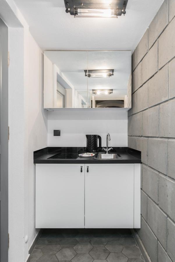 Underground Level Apartments Strzalowa By Renters 波兹南 外观 照片